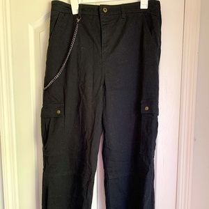 Black jogger pants with chain